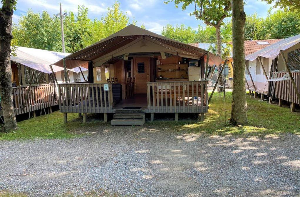 Easyatent Safari Tent Lanterna Červar-Porat Camera foto